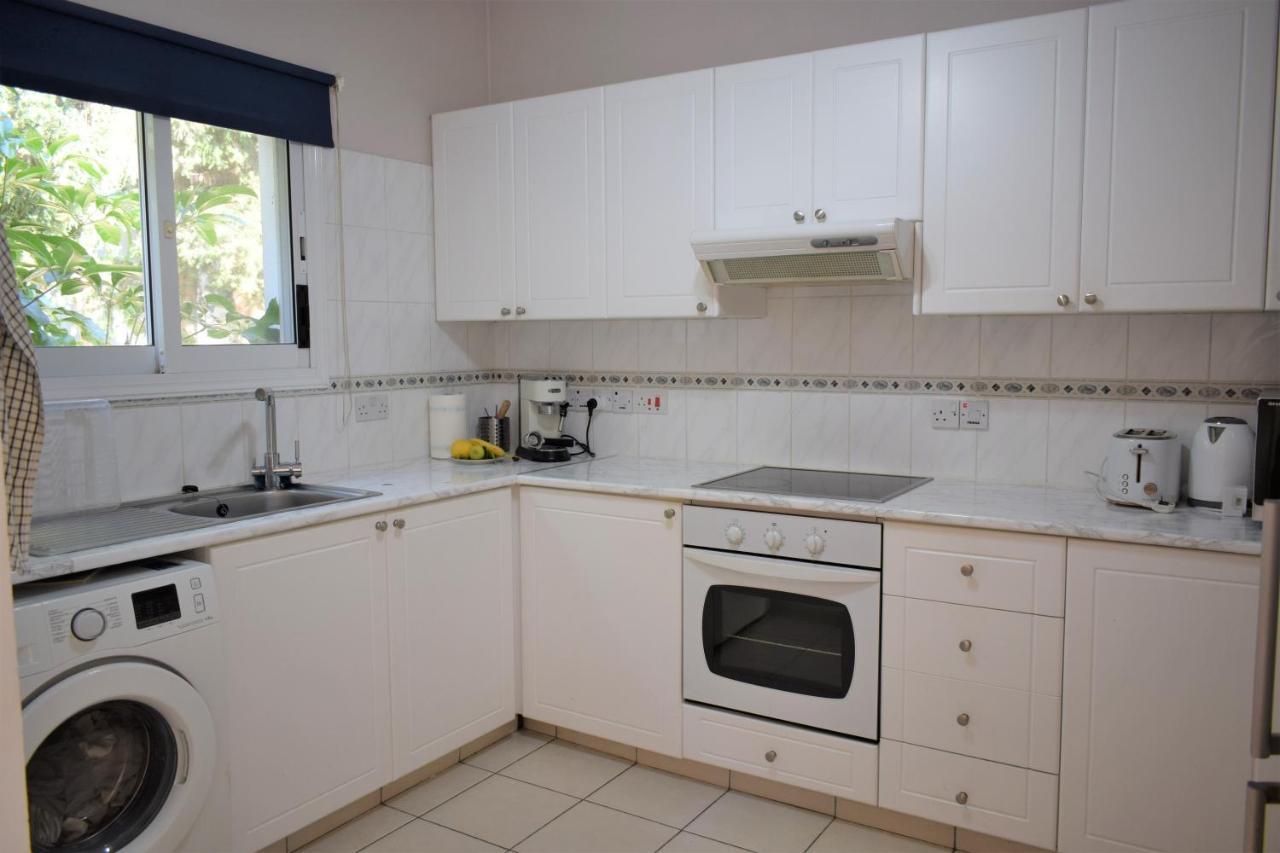 Townhouse In Paradise Gardens Paphos 外观 照片